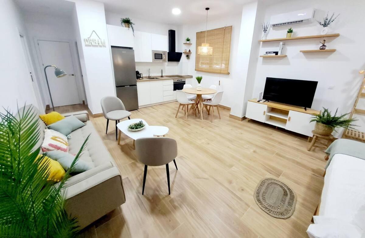 Coffee & Calm Triana Apartment Sevilla Exteriör bild