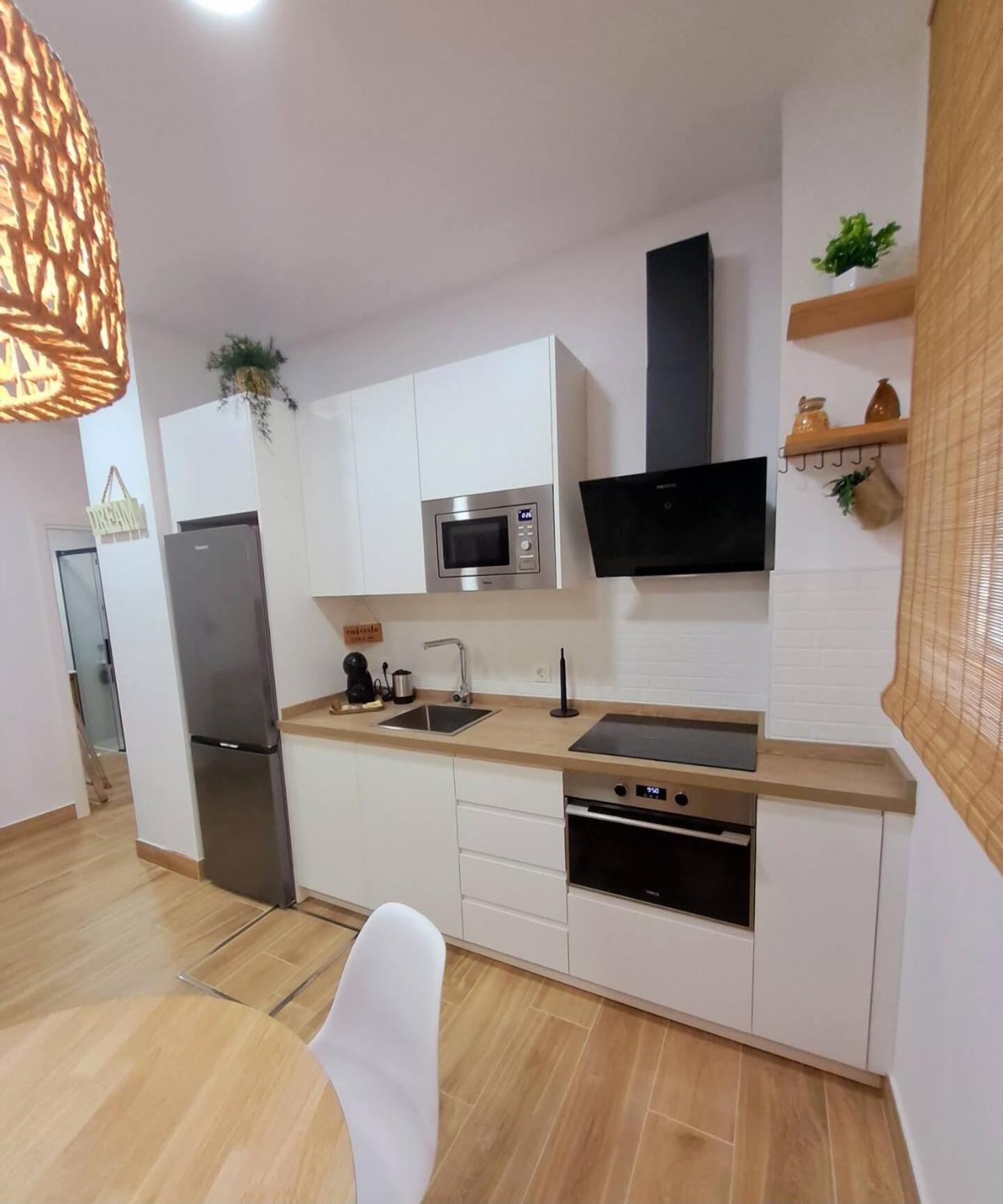 Coffee & Calm Triana Apartment Sevilla Exteriör bild