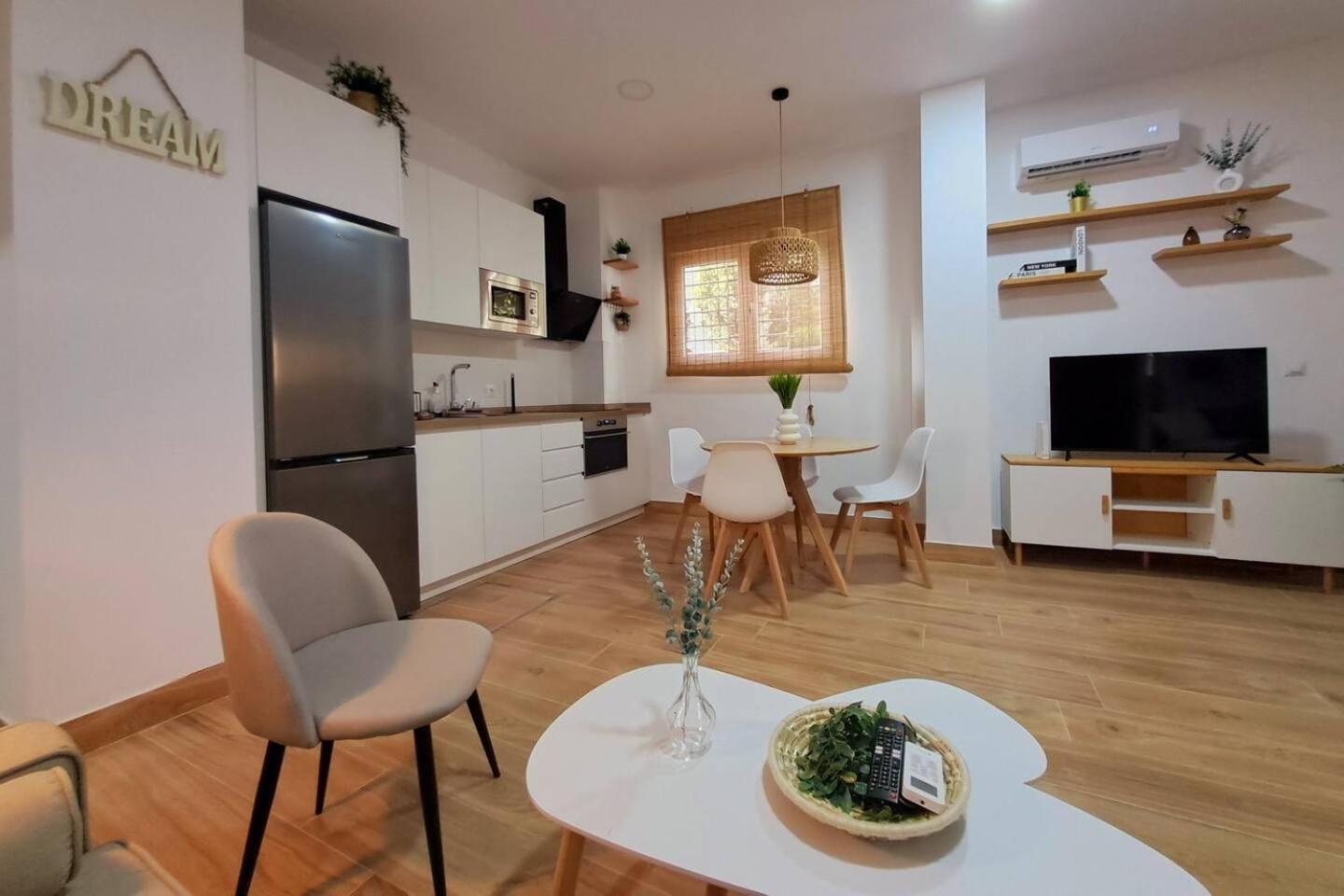 Coffee & Calm Triana Apartment Sevilla Exteriör bild