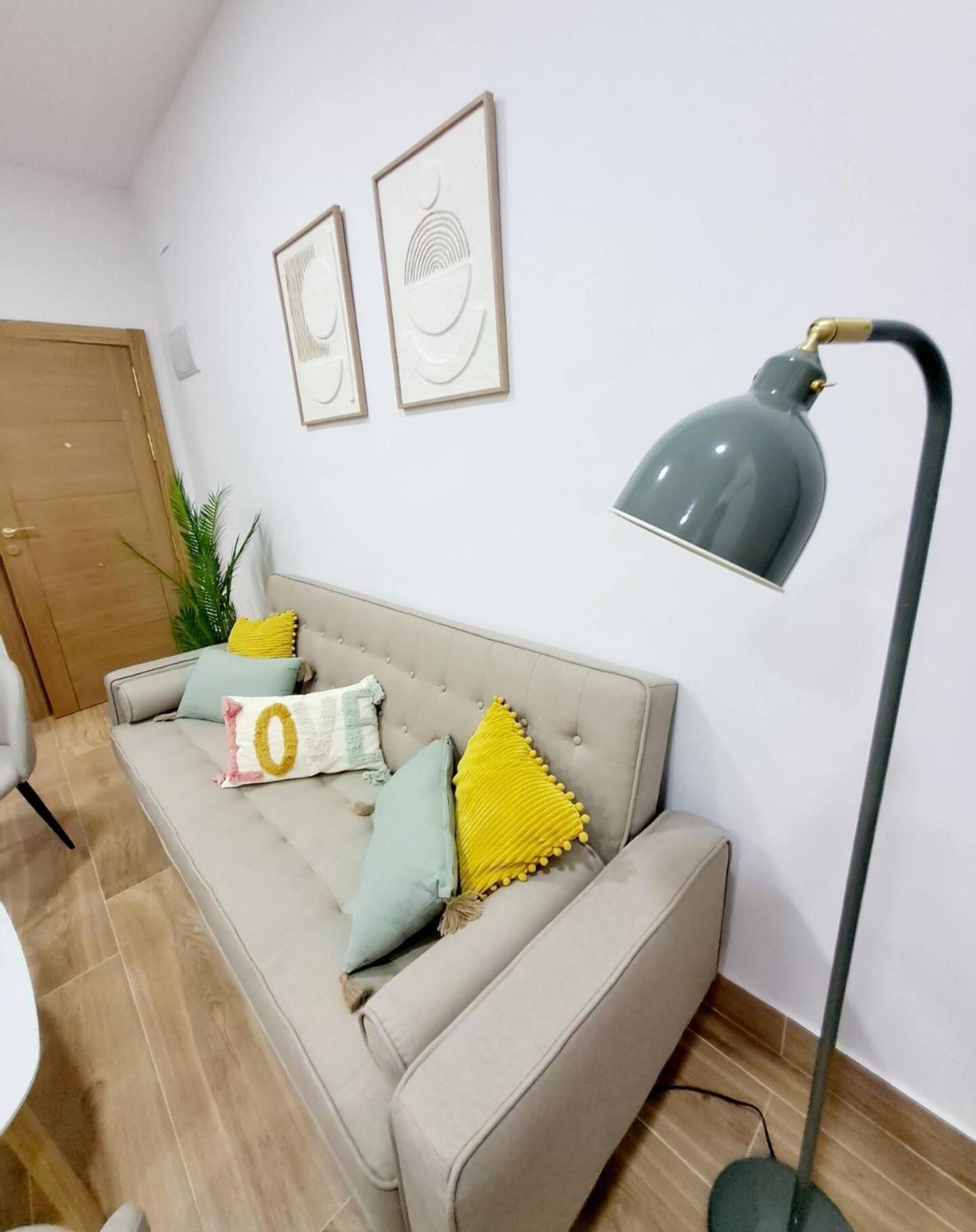 Coffee & Calm Triana Apartment Sevilla Exteriör bild